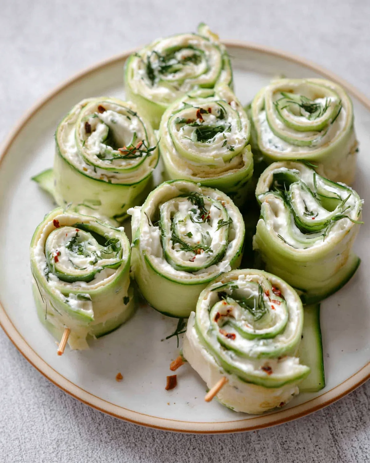 Cucumber and Cream Cheese Sandwich Rolls Recipe